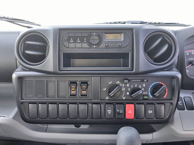 トヨタダイナアルミバン小型（2t・3t）[写真33]