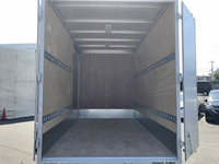 トヨタダイナアルミバン小型（2t・3t）[写真08]