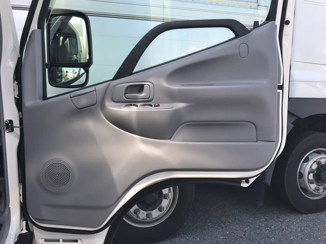 トヨタダイナアルミバン小型（2t・3t）[写真28]