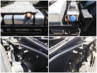 UDトラックスクオントレーラーヘッド（トラクターヘッド）大型（10t）[写真14]