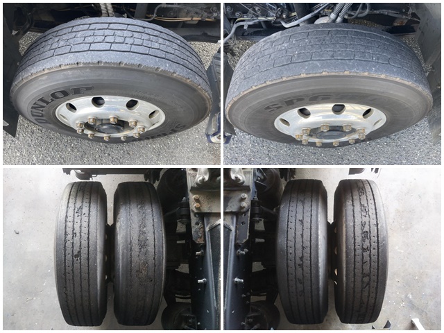 UDトラックスクオントレーラーヘッド（トラクターヘッド）大型（10t）[写真17]