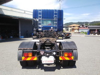 UDトラックスクオントレーラーヘッド（トラクターヘッド）大型（10t）[写真09]