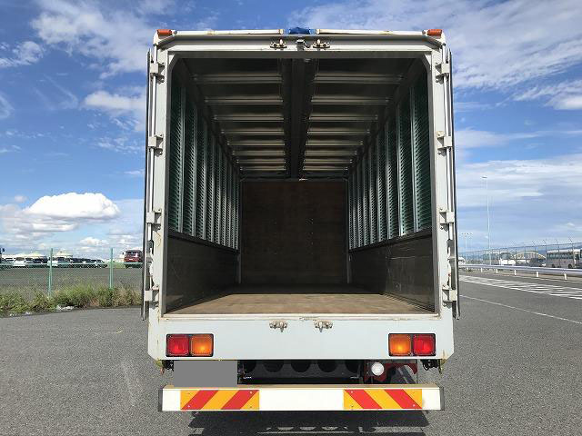 UDトラックスコンドルアルミウイング中型（4t）[写真10]