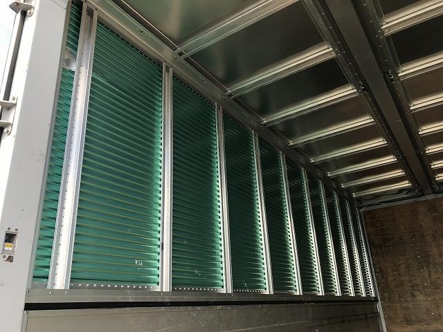 UDトラックスコンドルアルミウイング中型（4t）[写真11]