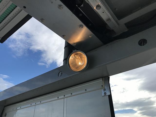 UDトラックスコンドルアルミウイング中型（4t）[写真24]