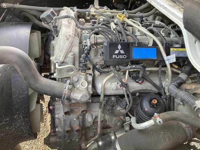 三菱ふそうキャンターダブルキャブ（Wキャブ）小型（2t・3t）[写真17]