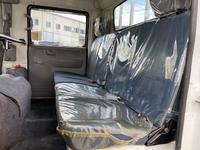 三菱ふそうキャンターダブルキャブ（Wキャブ）小型（2t・3t）[写真28]