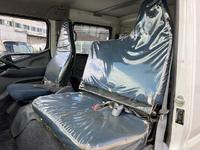 三菱ふそうキャンターダブルキャブ（Wキャブ）小型（2t・3t）[写真34]