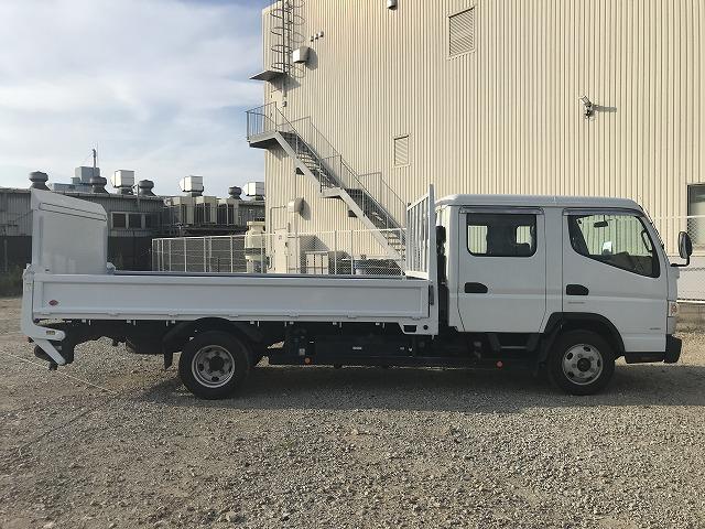 三菱ふそうキャンターダブルキャブ（Wキャブ）小型（2t・3t）[写真05]