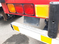 UDトラックスクオンアルミウイング大型（10t）[写真10]