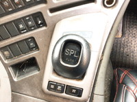 UDトラックスクオンアルミウイング大型（10t）[写真31]