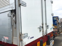 UDトラックスクオンアルミウイング大型（10t）[写真07]