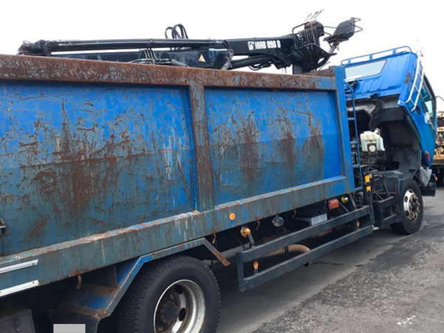 いすゞフォワードヒアブクレーン増トン（6t・8t）[写真03]