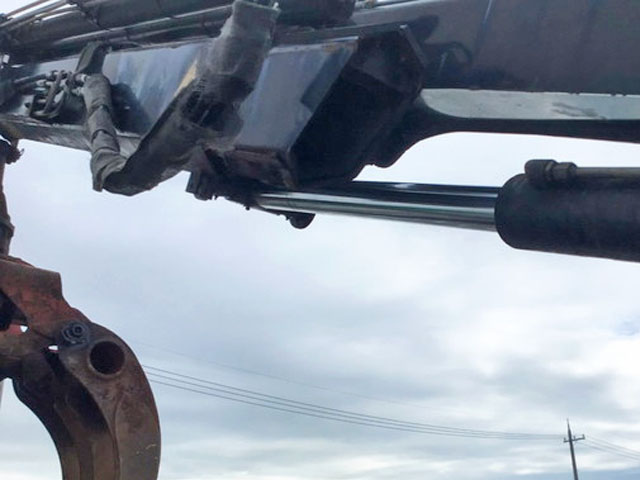 いすゞフォワードヒアブクレーン増トン（6t・8t）[写真09]