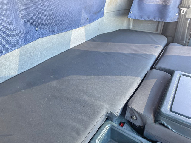 UDトラックスコンドルダンプ中型（4t）[写真36]