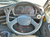 UDトラックスコンドルダンプ中型（4t）[写真37]