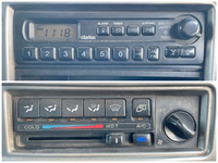 UDトラックスコンドルダンプ中型（4t）[写真38]