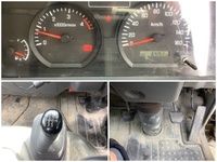 いすゞエルフダンプ小型（2t・3t）[写真24]