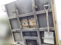 いすゞエルフダンプ小型（2t・3t）[写真06]