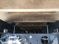 三菱ふそうキャンター平ボディ小型（2t・3t）[写真12]