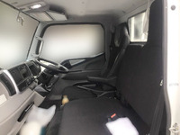 三菱ふそうキャンター平ボディ小型（2t・3t）[写真16]