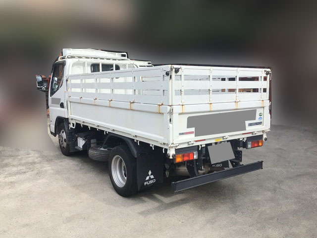 三菱ふそうキャンター平ボディ小型（2t・3t）[写真04]