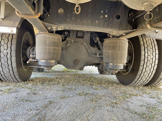 日野プロフィアアルミウイング大型（10t）[写真19]