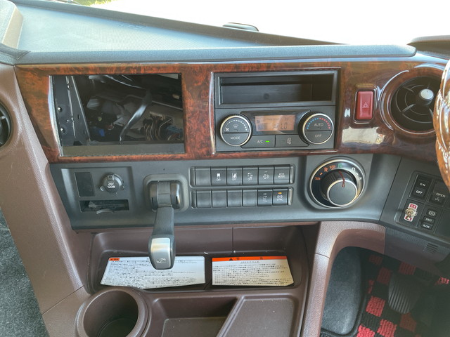 日野プロフィアアルミウイング大型（10t）[写真35]