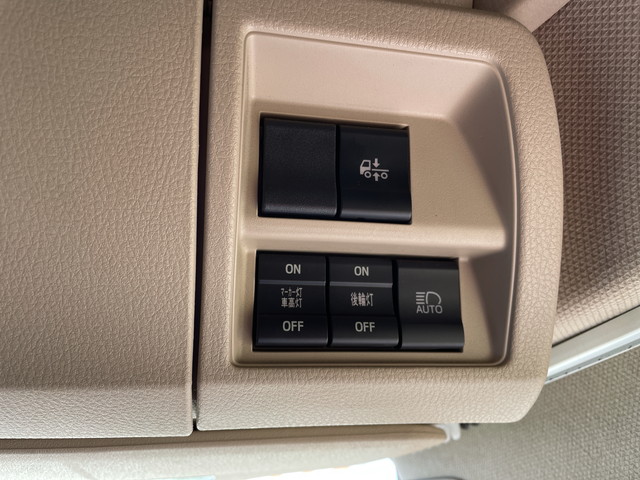 日野プロフィアアルミウイング大型（10t）[写真38]