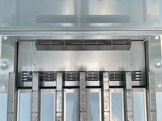 日野レンジャー冷凍車（冷蔵車）中型（4t）[写真18]