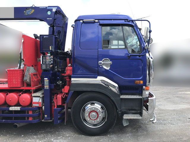 UDトラックスビッグサムトレーラーヘッド（トラクターヘッド）大型（10t）[写真05]