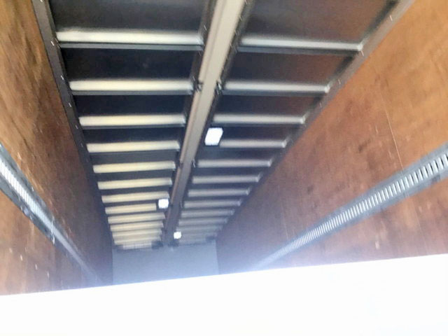 UDトラックスクオンアルミウイング大型（10t）[写真12]