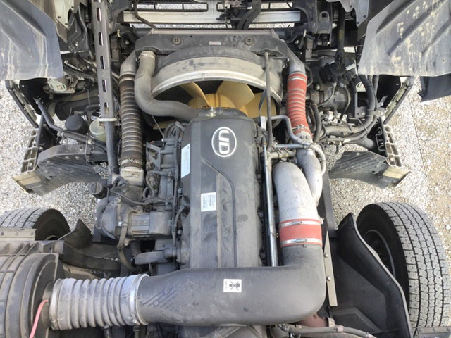 UDトラックスクオンアルミウイング大型（10t）[写真28]