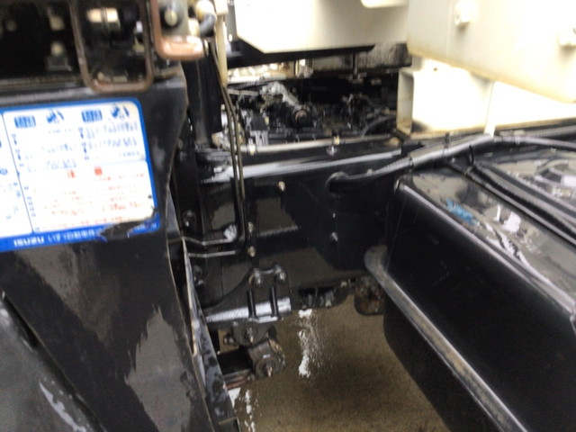 いすゞギガミキサー車（コンクリートミキサー）大型（10t）[写真16]