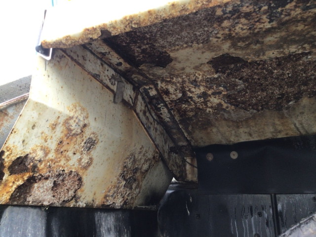 いすゞギガミキサー車（コンクリートミキサー）大型（10t）[写真20]