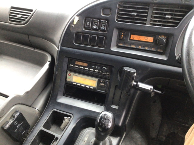 いすゞギガミキサー車（コンクリートミキサー）大型（10t）[写真32]