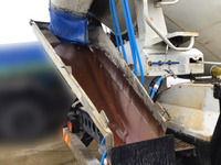 いすゞギガミキサー車（コンクリートミキサー）大型（10t）[写真08]