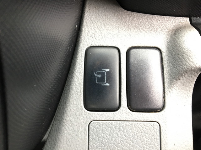 日野デュトロアルミバン小型（2t・3t）[写真37]