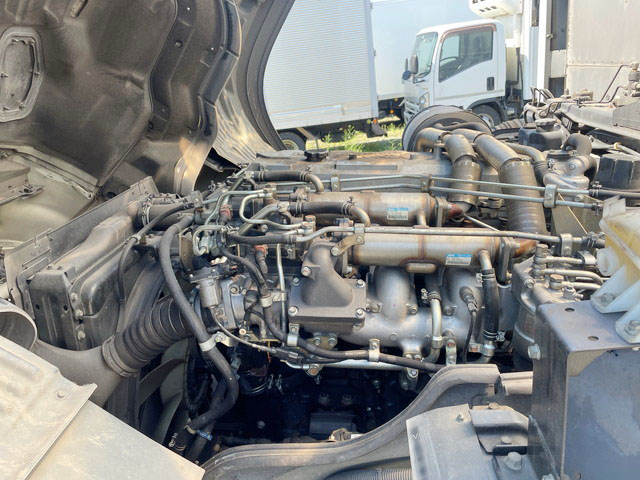 三菱ふそうスーパーグレートパネルウイング大型（10t）[写真23]