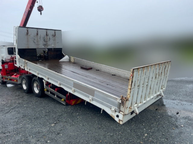 UDトラックスコンドルセーフティクレーン4段増トン（6t・8t）[写真02]