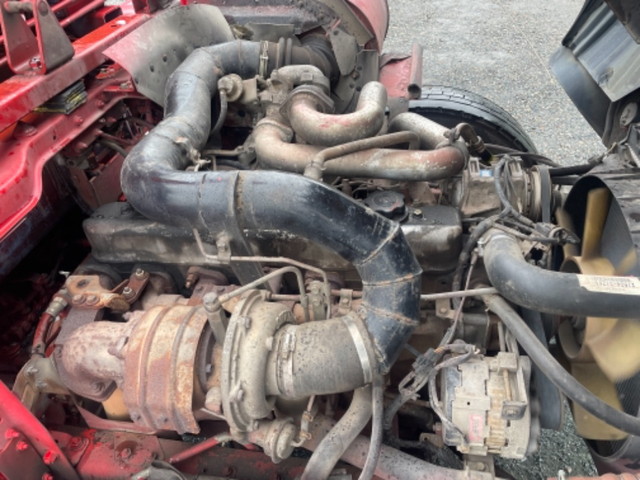 UDトラックスコンドルセーフティクレーン4段増トン（6t・8t）[写真21]