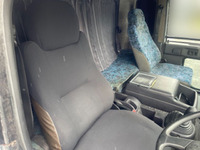 UDトラックスコンドルセーフティクレーン4段増トン（6t・8t）[写真24]