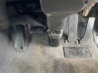 UDトラックスコンドルセーフティクレーン4段増トン（6t・8t）[写真29]