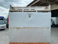 いすゞフォワードアルミブロック増トン（6t・8t）[写真13]