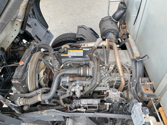 いすゞフォワードアルミブロック増トン（6t・8t）[写真25]