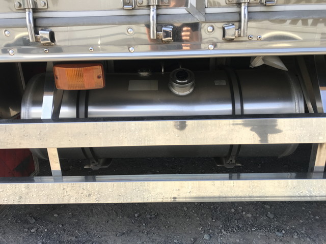 日野レンジャー冷凍車（冷蔵車）中型（4t）[写真20]