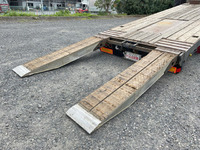 いすゞギガセルフローダー大型（10t）[写真12]