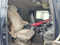 いすゞギガセルフローダー大型（10t）[写真28]