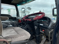 いすゞギガセルフローダー大型（10t）[写真29]