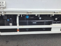 三菱ふそうキャンター平ボディ小型（2t・3t）[写真10]